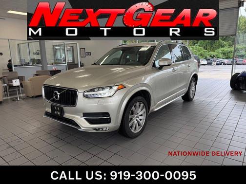 2016 Volvo XC90 T6 Momentum
