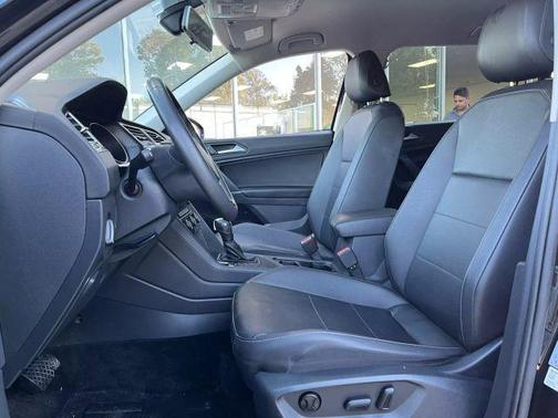 2020 Volkswagen Tiguan 2.0T SE