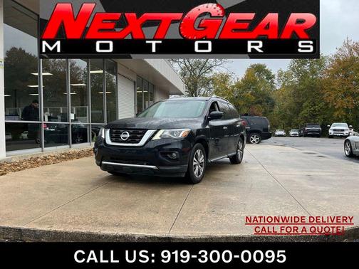 2019 Nissan Pathfinder SL