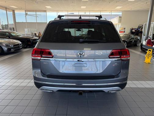 2019 Volkswagen Atlas 3.6L SEL Premium