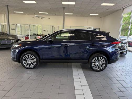 Blueprint 2022 Toyota Venza XLE