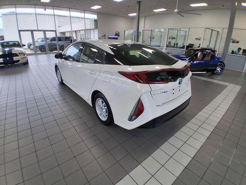 2020 Toyota Prius Prime XLE