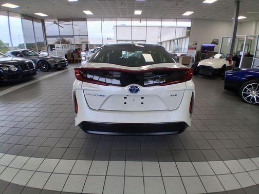 2020 Toyota Prius Prime XLE