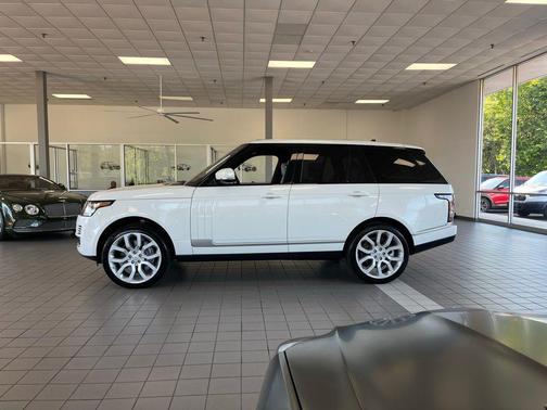 White 2016 Land Rover Range Rover 5.0L Supercharged