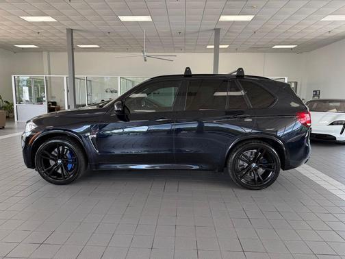 Carbon Black Metallic 2018 BMW X5 M Base