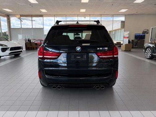 Carbon Black Metallic 2018 BMW X5 M Base