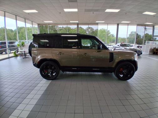 2023 Land Rover Defender 110 X