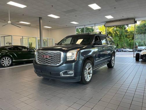 Dark Sky Metallic 2019 GMC Yukon XL Denali