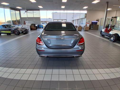 2018 Mercedes-Benz E-Class 4MATIC