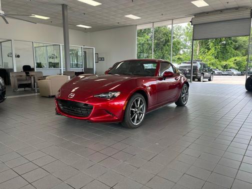 2023 Mazda MX-5 Miata RF Grand Touring