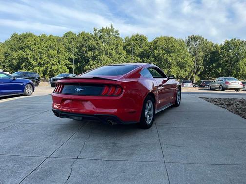 2018 Ford Mustang EcoBoost