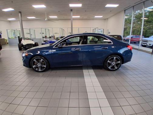 2020 Mercedes-Benz A-Class 4MATIC