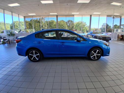 2022 Subaru Impreza Premium