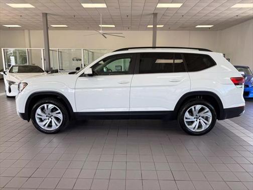 2022 Volkswagen Atlas 3.6L SE w/Technology