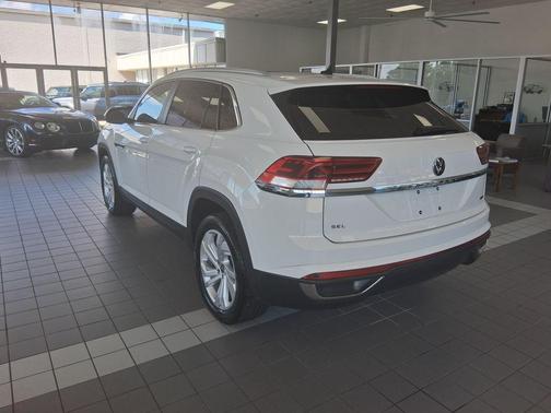 2021 Volkswagen Atlas Cross Sport 2.0T SEL