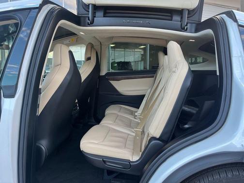2017 Tesla Model X 100D