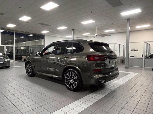 Green Metallic 2023 BMW X5 PHEV xDrive45e
