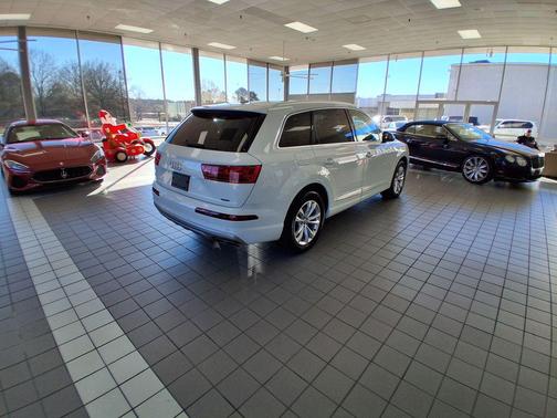 2017 Audi Q7 2.0T Premium