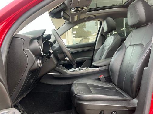 Alfa Rosso 2020 Alfa Romeo Stelvio Ti