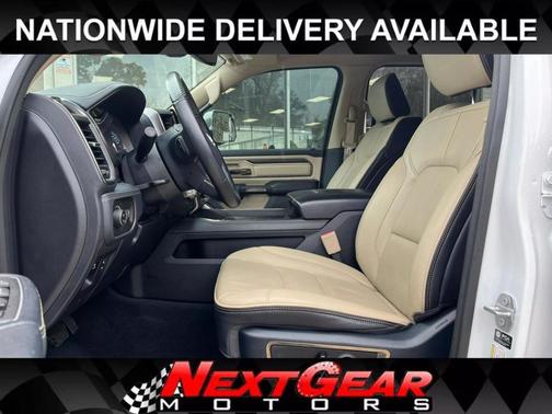 Bright White Clearcoat 2021 RAM 1500 Limited