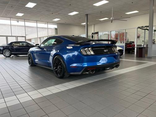 2017 Ford Mustang GT Premium