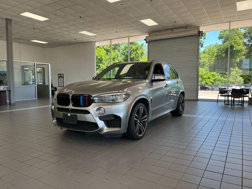 Silverstone Metallic 2015 BMW X5 M Base