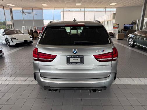 Silverstone Metallic 2015 BMW X5 M Base