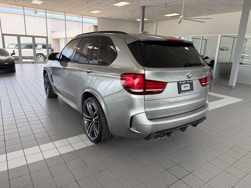 Silverstone Metallic 2015 BMW X5 M Base