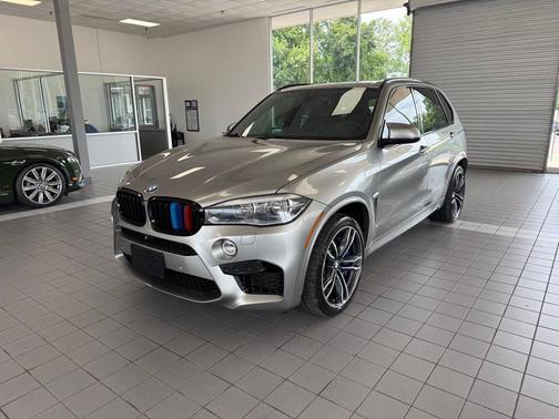 Silverstone Metallic 2015 BMW X5 M Base
