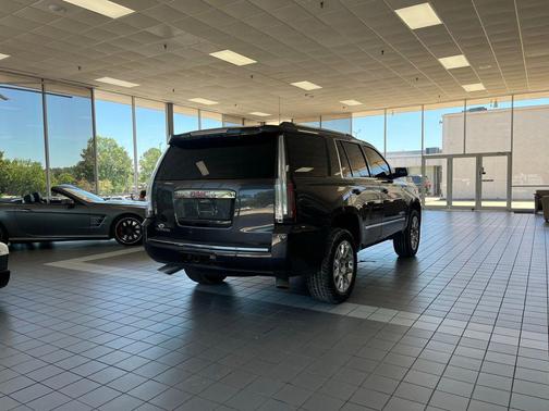Iridium Metallic 2017 GMC Yukon Denali