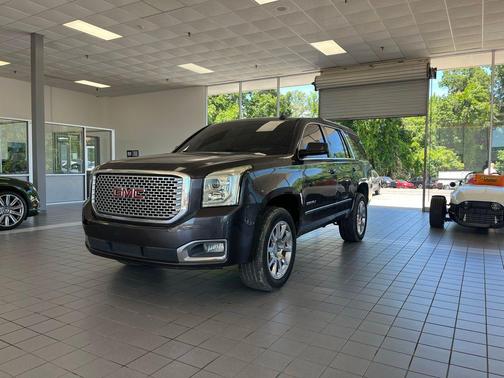 Iridium Metallic 2017 GMC Yukon Denali