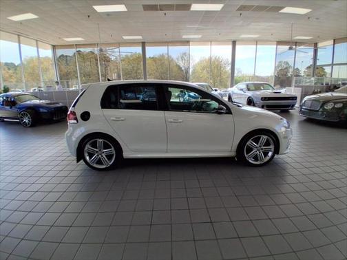 2012 Volkswagen Golf R 4-Door w/DCC & Navigation