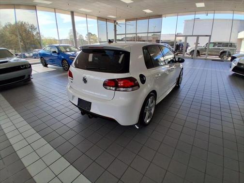 2012 Volkswagen Golf R 4-Door w/DCC & Navigation
