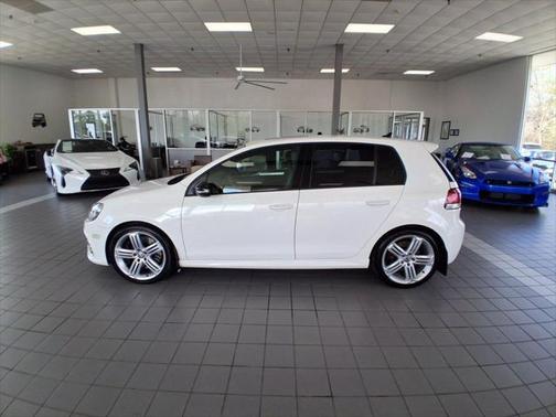 2012 Volkswagen Golf R 4-Door w/DCC & Navigation
