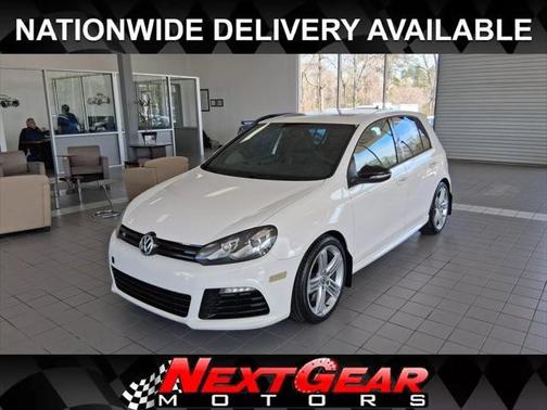 2012 Volkswagen Golf R 4-Door w/DCC & Navigation