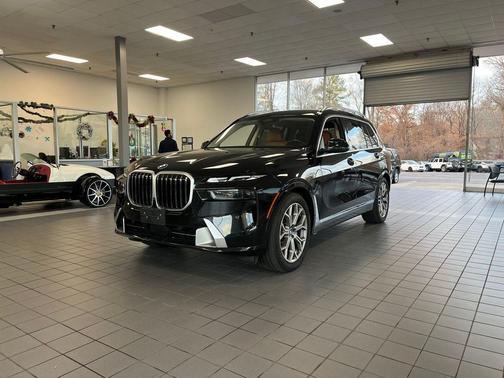 2023 BMW X7 xDrive40i