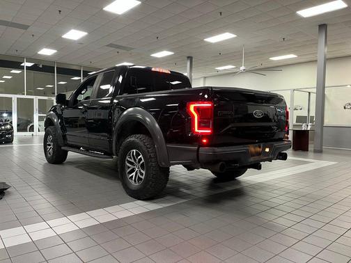 2017 Ford F-150 Raptor