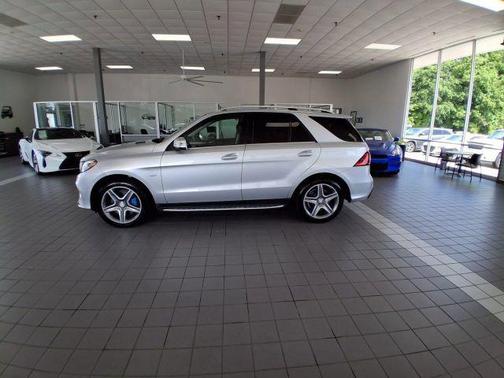 2017 Mercedes-Benz GLE 550e 4MATIC