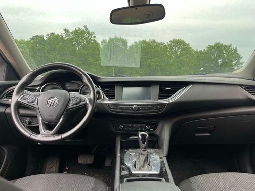 2018 Buick Regal Sportback Preferred