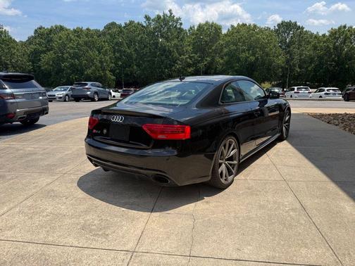 Black 2015 Audi RS 5 4.2