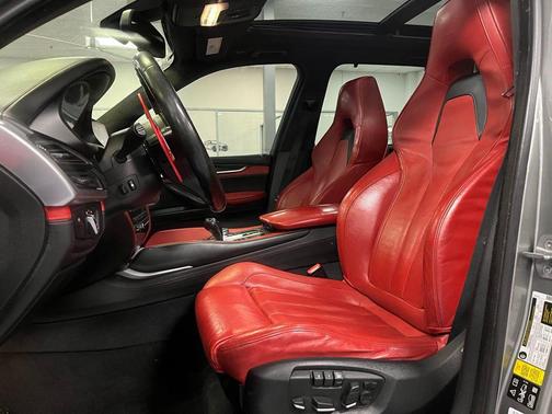 2016 BMW X5 M Base