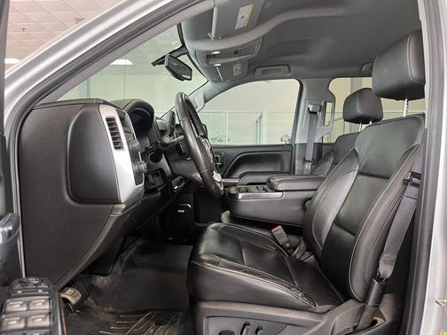 Quicksilver Metallic 2018 GMC Sierra 1500 SLT