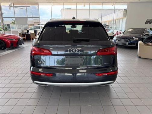 2019 Audi Q5 2.0T Premium Plus