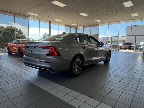 2019 Volvo S60 T5