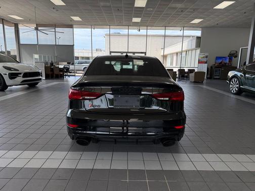 Mythos Black Metallic 2018 Audi RS 3 2.5T