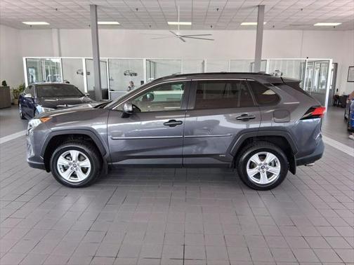 2020 Toyota RAV4 Hybrid XLE