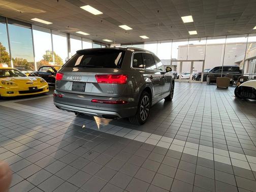 2017 Audi Q7 3.0T Prestige