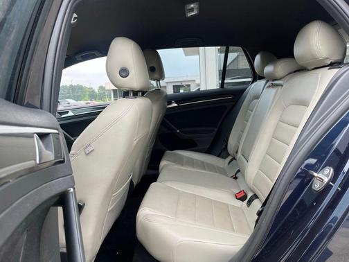 Night Blue 2017 Volkswagen Golf GTI 2.0T S 4-Door