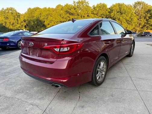 2015 Hyundai SONATA SE