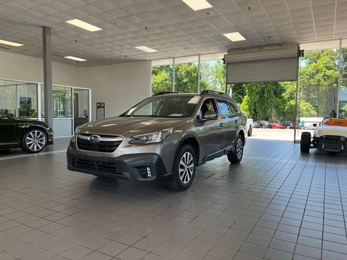 Brilliant Bronze Metallic 2022 Subaru Outback Premium